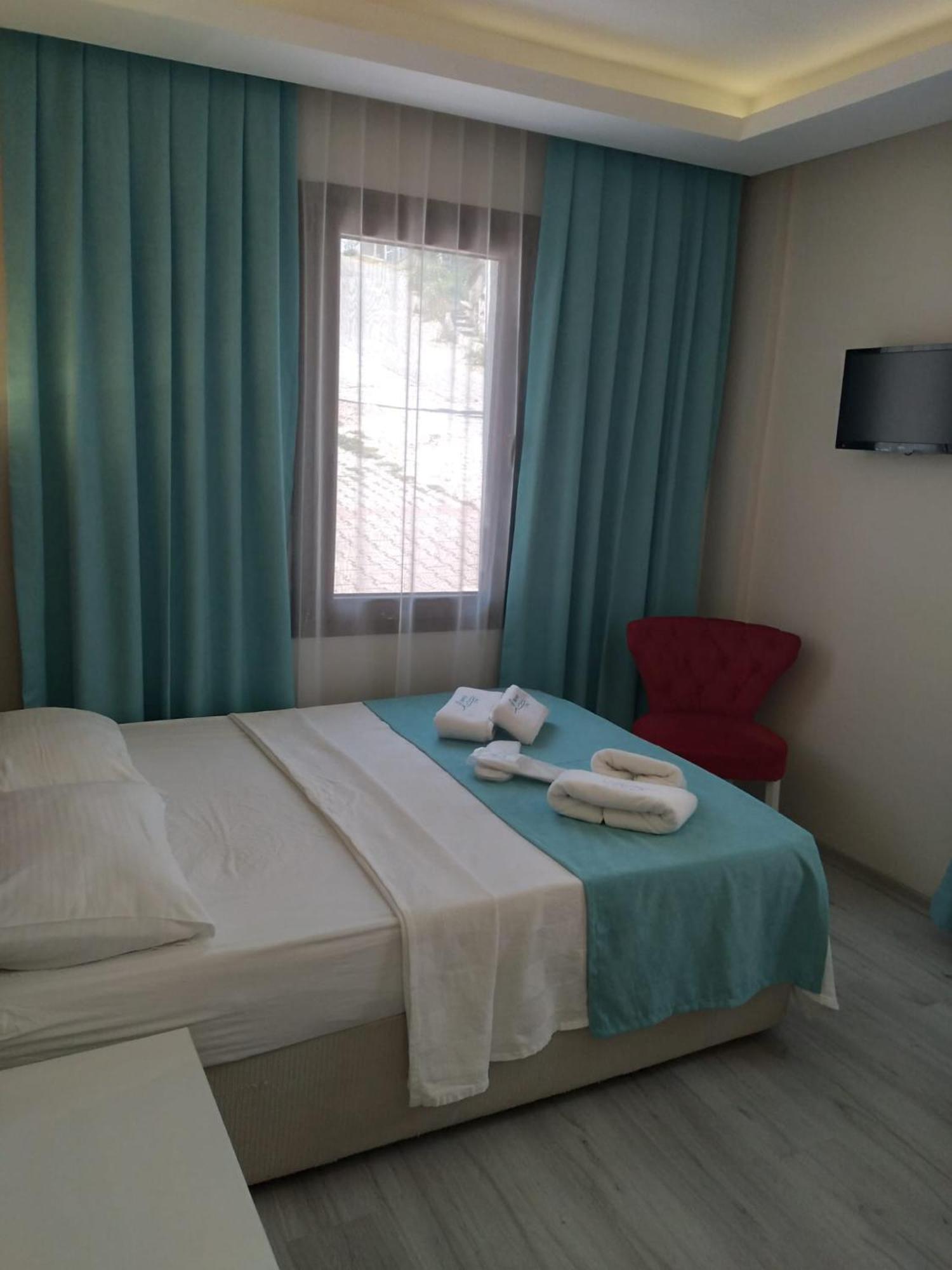 Mavi Liman Otel Çeşme Exterior foto